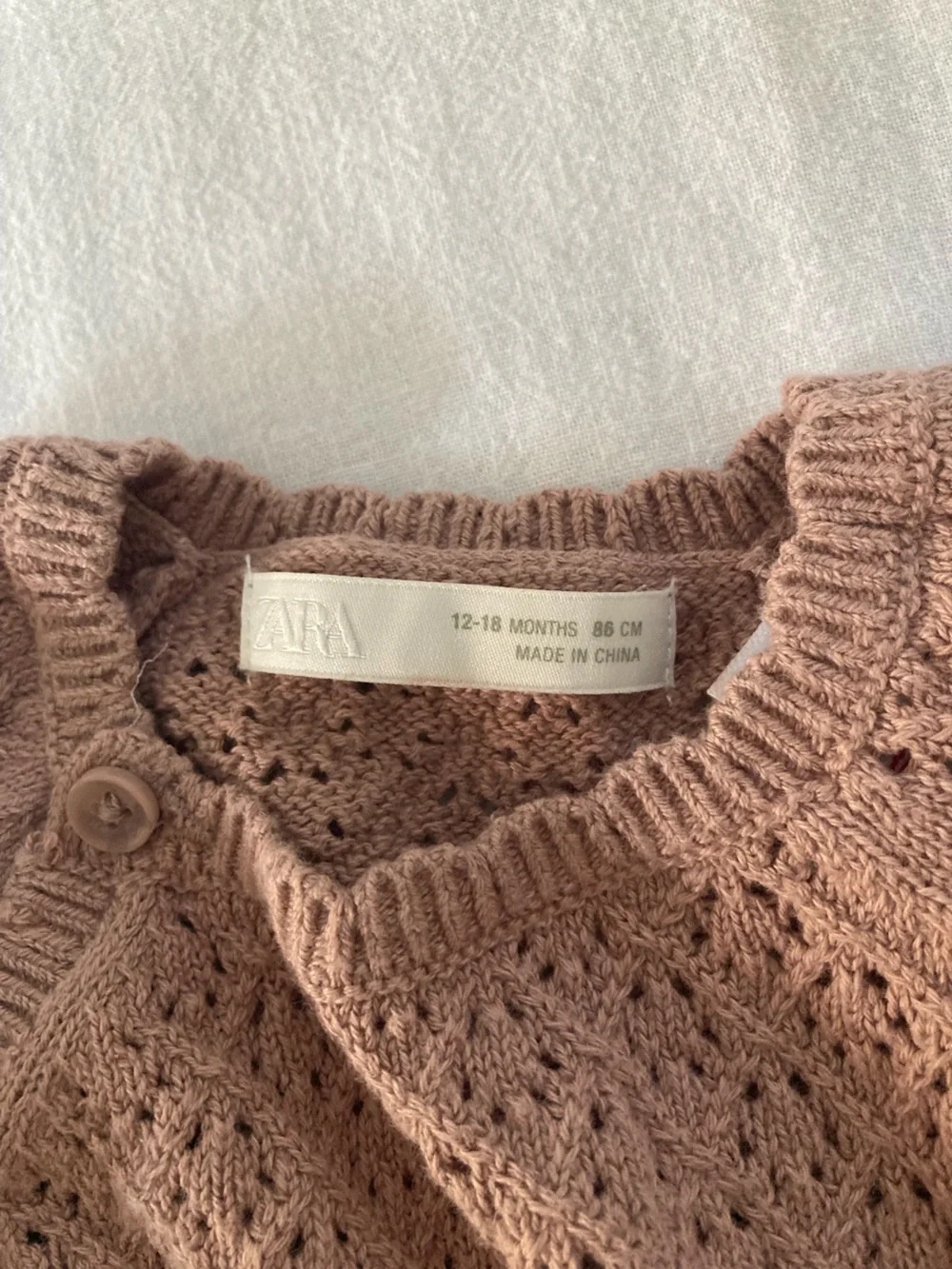 Zara infant girls knit one piece with matching bonnet. Size 12-18 months